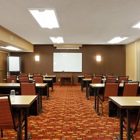 Courtyard By Marriott Dallas-Fort Worth/Bedford Eksteriør billede