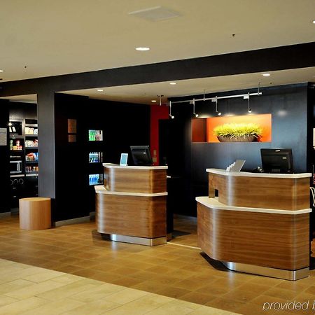 Courtyard By Marriott Dallas-Fort Worth/Bedford Eksteriør billede