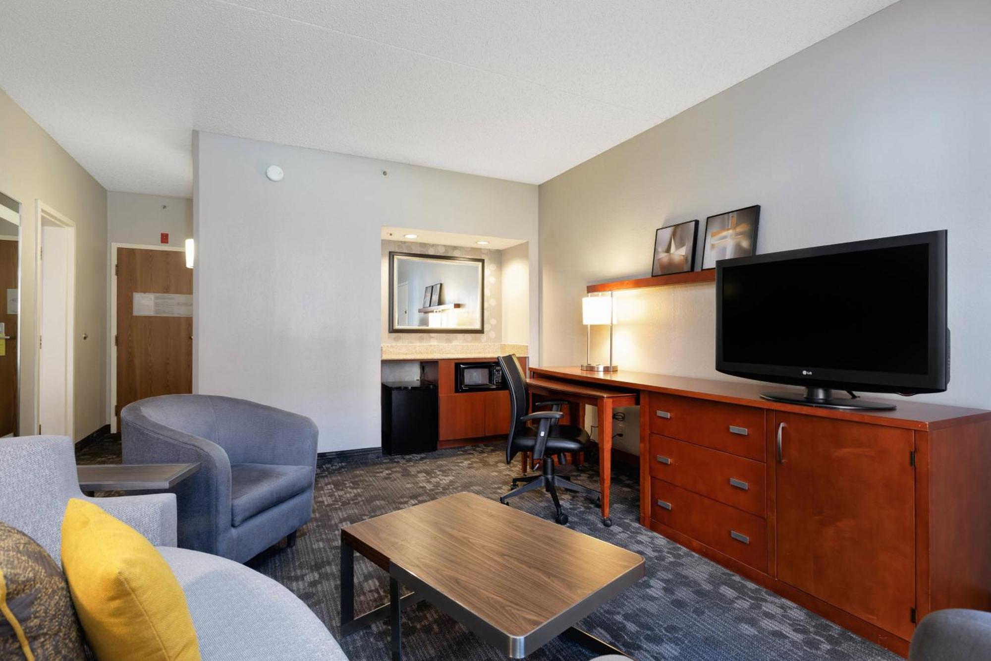 Courtyard By Marriott Dallas-Fort Worth/Bedford Eksteriør billede