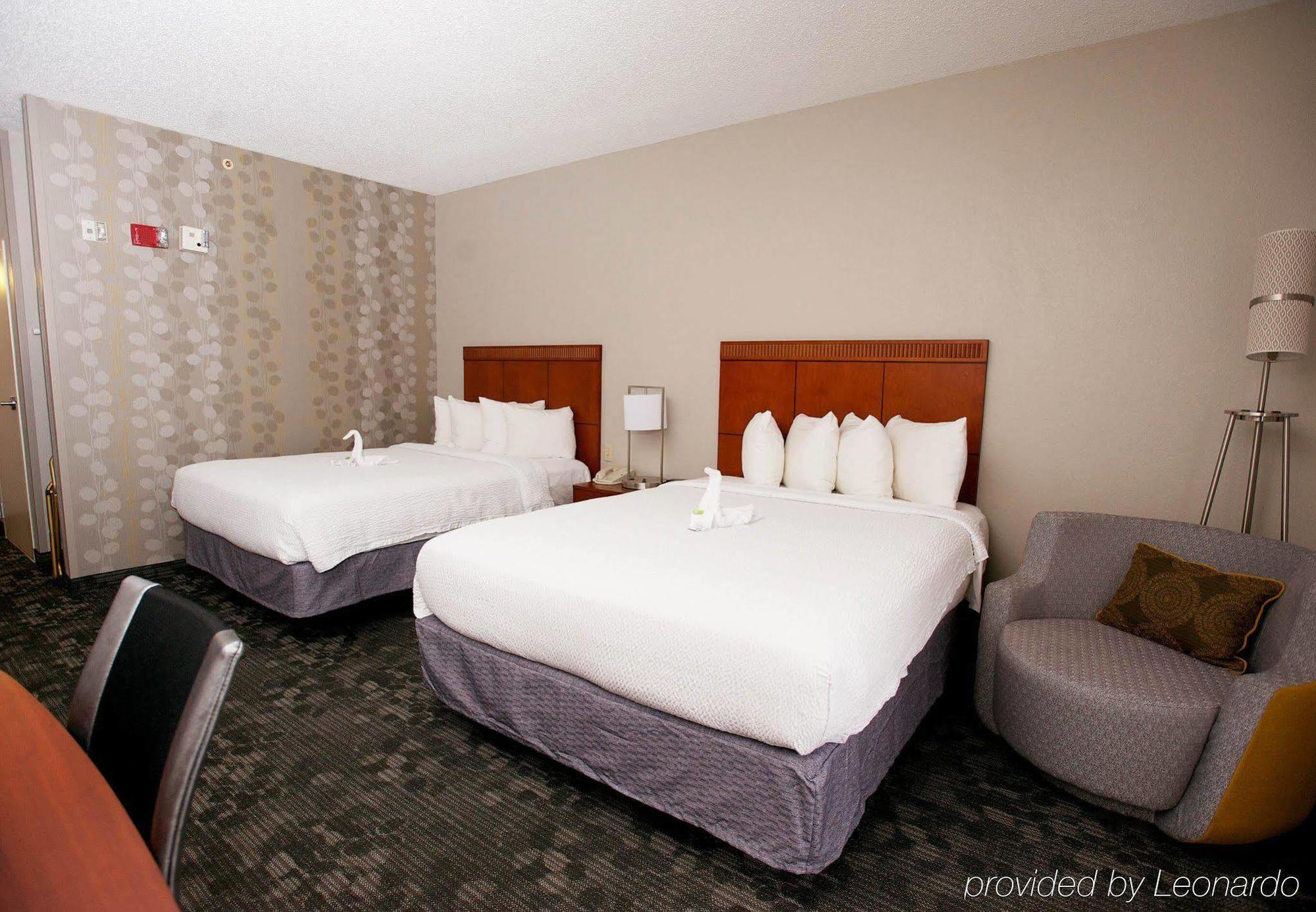 Courtyard By Marriott Dallas-Fort Worth/Bedford Eksteriør billede