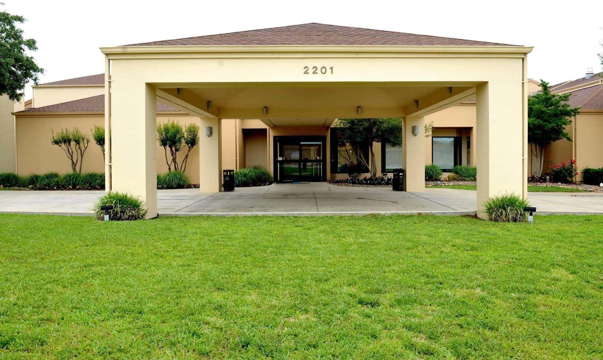 Courtyard By Marriott Dallas-Fort Worth/Bedford Eksteriør billede